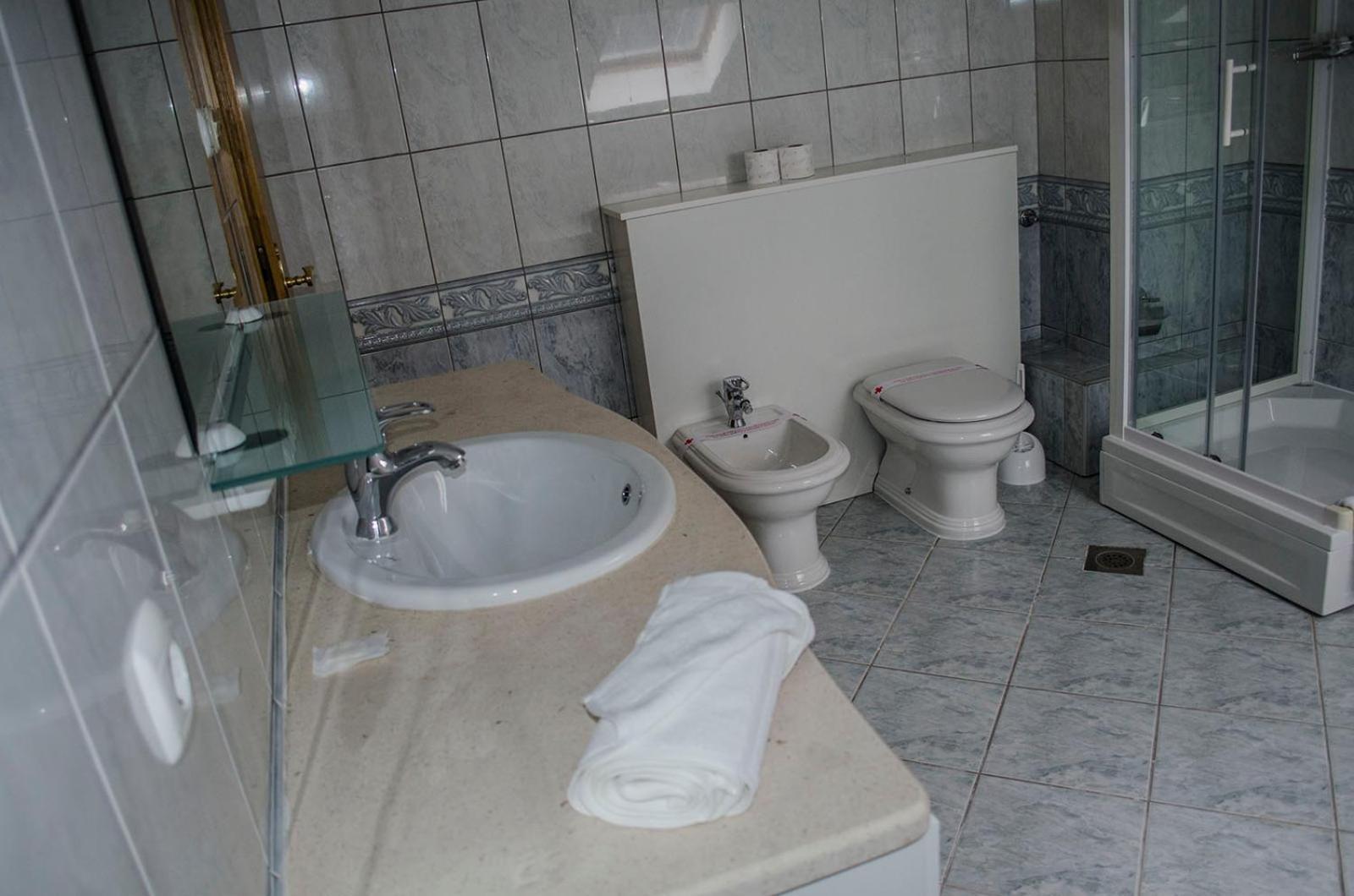Demi Old Town - Garage Parking Hotel Szarajevó Szoba fotó